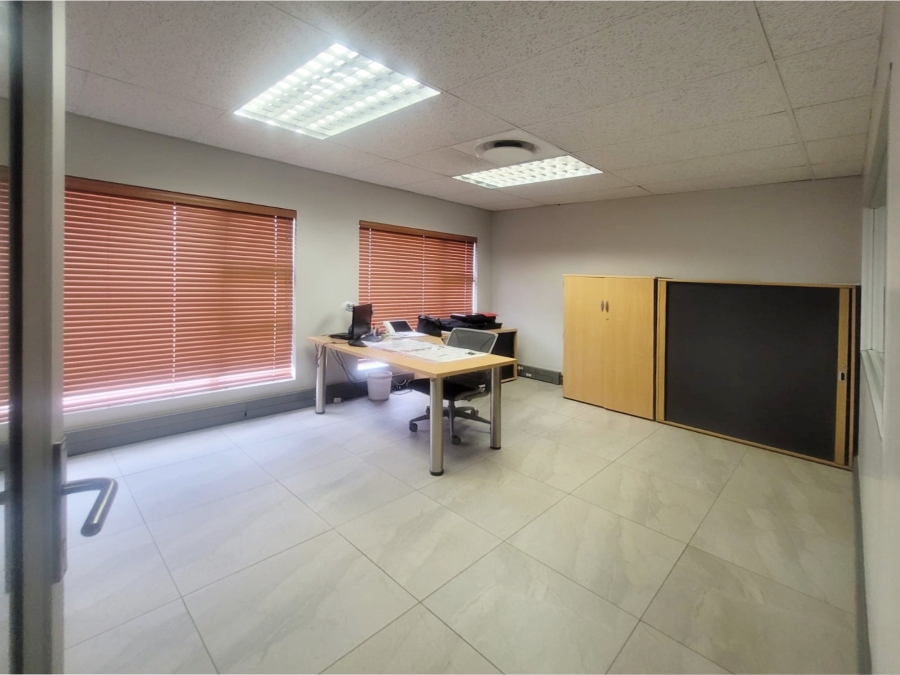 To Let commercial Property for Rent in Melodie North West